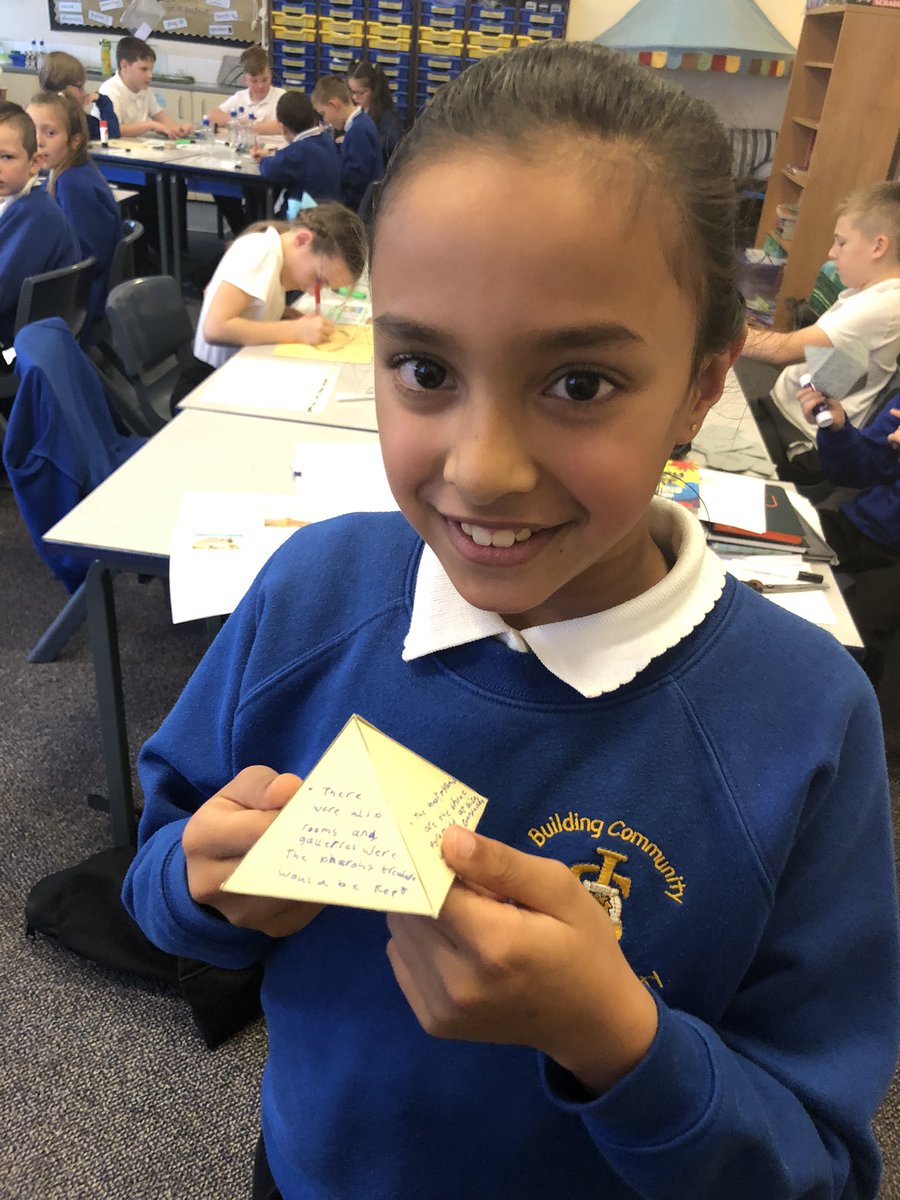 stjosephskly's tweet image. Oak class making fact pyramids in History #OakClassRules #Egyptians #History