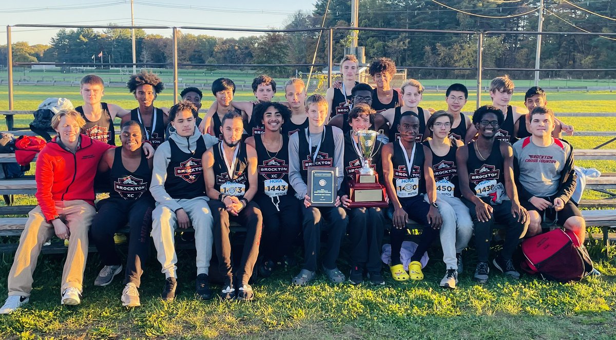 Brockton Boys SEC Champions! Thanks <a href="/MSTCA1/">MSTCA</a> and marathon sports for the hospitality 🤝<a href="/BrocktonSports/">Brockton Enterprise sports</a>