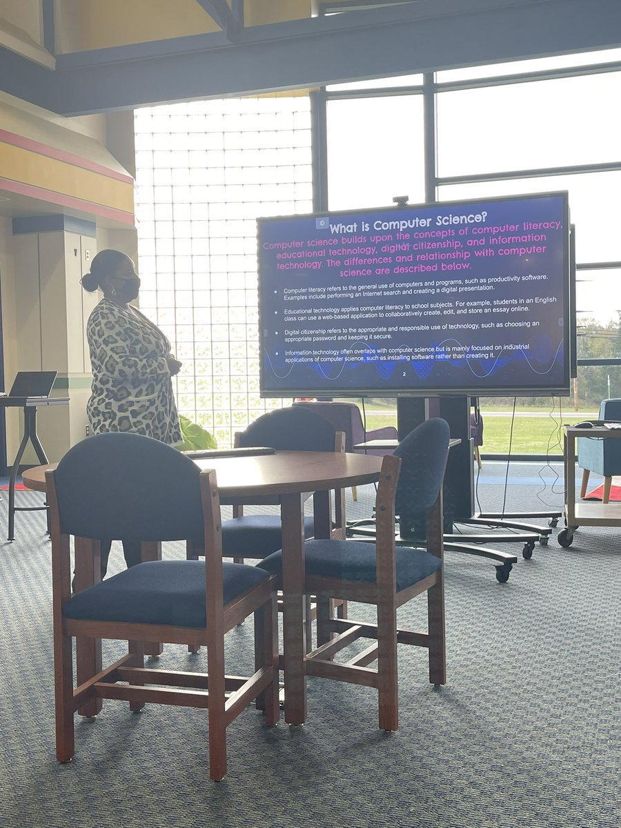 _MoneAD's tweet photo. Great session with Ms. Kim Jones @BHSBulldogsbcps #computerintegration #brunswickstrong https://t.co/2hpO6ezbSM