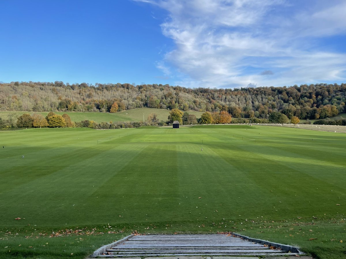 mathew_rivers's tweet photo. Wormsley Estate https://t.co/MCK065ypCx