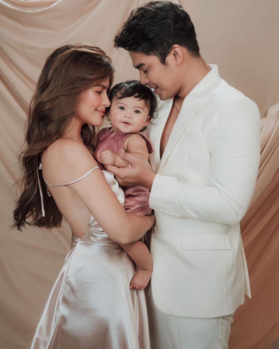 nenelyn16's tweet image. Perfect Family And Happy Family ❣️😍❤️🙏

#McLisse
#Felize