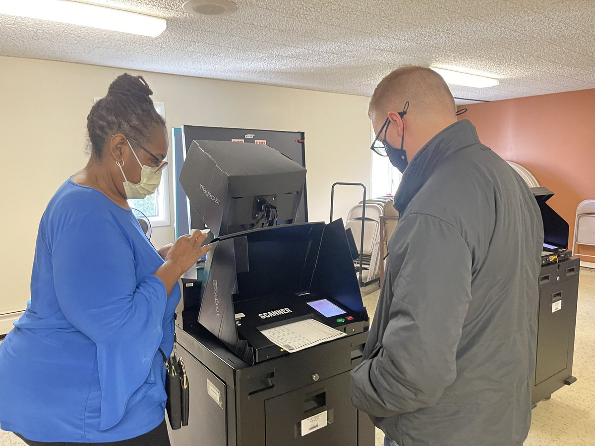 CunningMiles's tweet photo. There’s nothing quite like seeing your name on a ballot. Make sure you make your voice heard today, and #govotenow! #roc #GreeceNY https://t.co/bknTekNAZ7