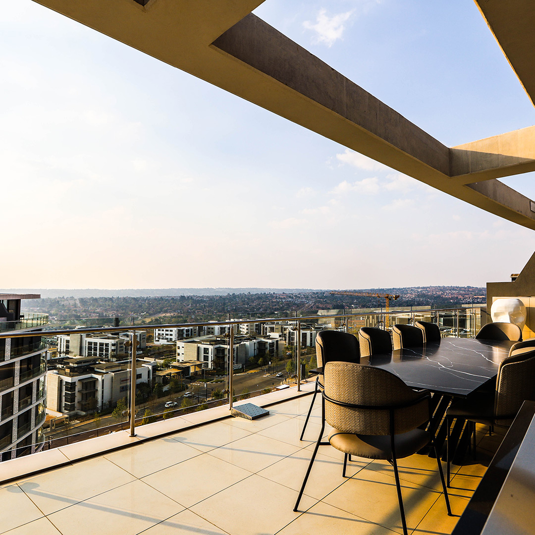 EllipseWaterfa1's tweet photo. Whether you’re looking for a quality lifestyle or a prudent long-term investment, Ellipse Waterfall offers you both – Luxury at a great price. Executive suites starting from R1.4m…

It’s an unbeatable residential and lifestyle destination for all ages. 

https://t.co/2lhSMZeVGq https://t.co/tKm7IycVgJ