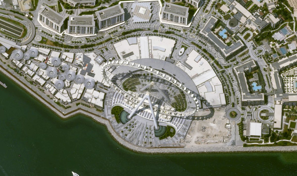Geocento's tweet photo. The wait is finally over…Pléiades NEO from @AirbusSpace has commercially arrived! We can’t wait to add the 30cm satellite into our platform, #EarthImages. This image sample of Dubai, UAE is taken from the Pléiades NEO 3 satellite! 

© 2021. Airbus DS. All rights reserved https://t.co/ol3V1EugTg