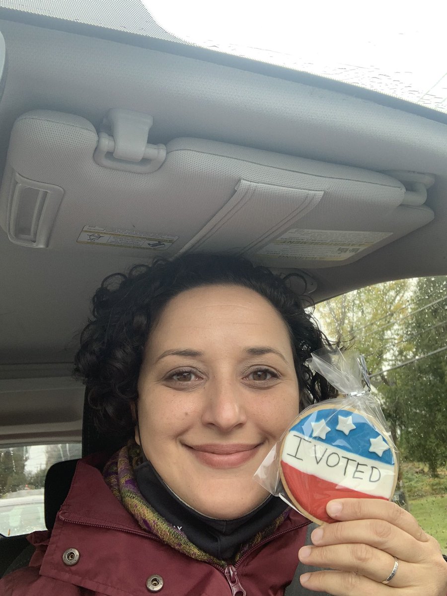SupvPalchik's tweet photo. LOVE this cookie from @FairhillPTA and @FairhillES 6th graders!! (T minus 8 hours left to vote today.) What’s your plan to vote today? 🗳 #democracyinaction #VoteNov2 #Vote2021 https://t.co/2j9AnrczRM