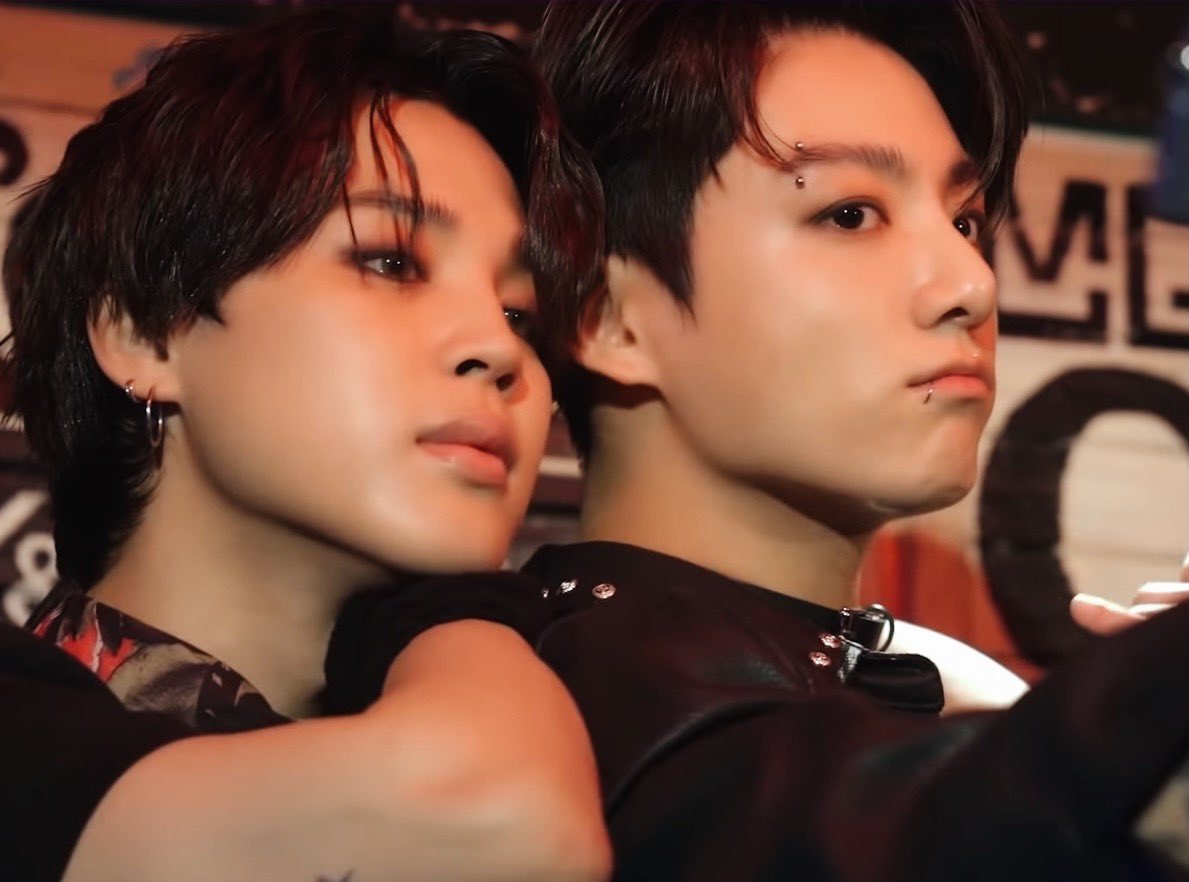 jikookarchive's tweet photo. HOTTEST https://t.co/18fdJGxhv0