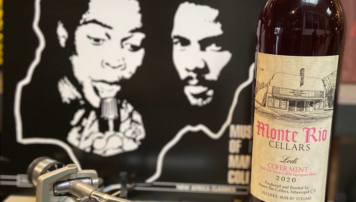 hightreasonsf's tweet photo. Did you miss our last wine and vinyl pairing? Better sign up for our newsletter quick! Link in bio. 🍷🔊🍷 #htmassive #wine #winelover #winetasting #winetime  #vinyl #vinyldj #vinylrecords #coferment #royayers #felakuti #afrobeat @monteriocellars https://t.co/eQcpPNtLfX