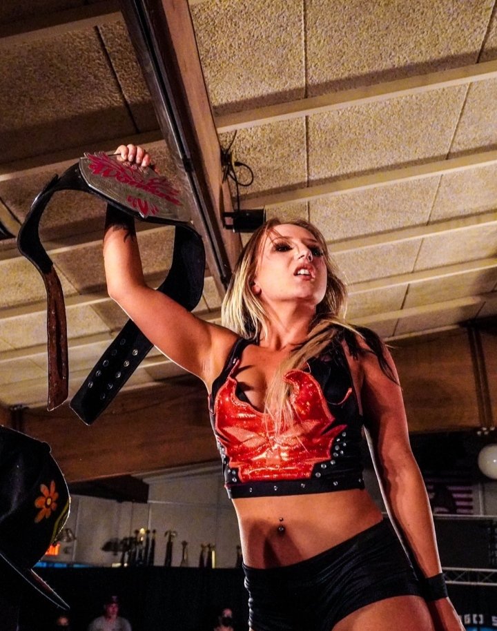 lyf_pro's tweet photo. Congrats #AndNew #ZOWALive Women's Champion #MissaKate, #CSW Women's Champion #HeatherReckless, @Heathereckless #MCW Women's Champion #RayLyn, #FirstEver #GCWA Women's Champion #RaychellRose! https://t.co/biBIG5K77m