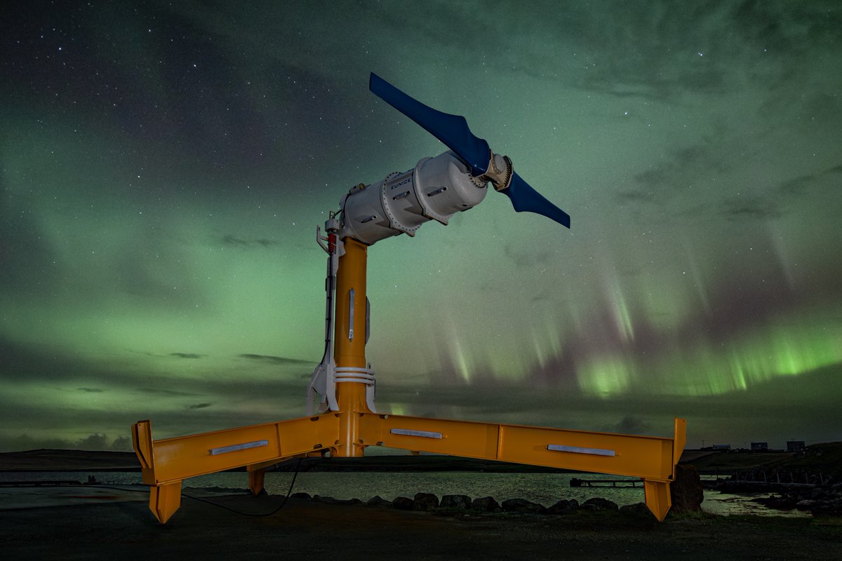 BBCDevon's tweet photo. New research from @PlymUni has found that 'tidal stream power' could produce as much as 11% of the UK's current annual electricity. Would you welcome these underwater turbines to Devon's coast? Listen live Wednesday 7.45am https://t.co/zBJlOUJFk9 Pic: Nova Innovation https://t.co/e71HkJBzlJ