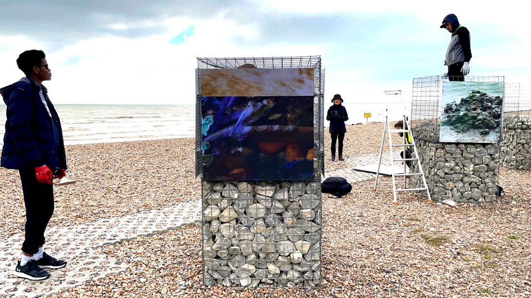 AnneKrinsky's tweet photo. Thanks!!
A photo from Install of Wetlands Shifting Shorelines. Thanks to @adurandworthing @ColonnadeHse https://t.co/YVi3PAT97p