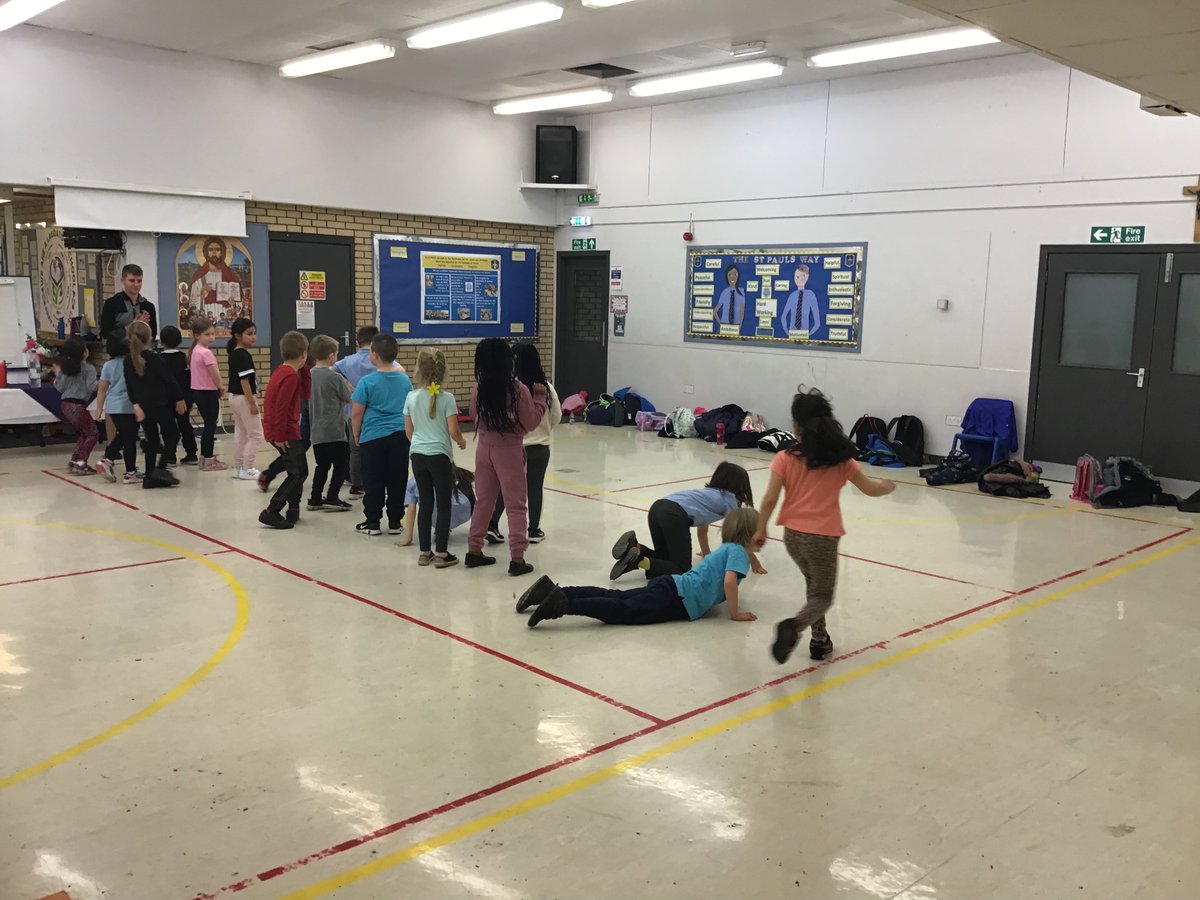 stpaulwhiteinch's tweet image. Great to see after school clubs back in action.   #GettingActive