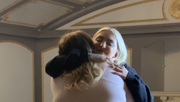 LenzieE's tweet photo. I can’t believe this was 2 years ago today🥺I miss you so much &amp; your hugs @juliamichaels https://t.co/mkpXTdFDCr