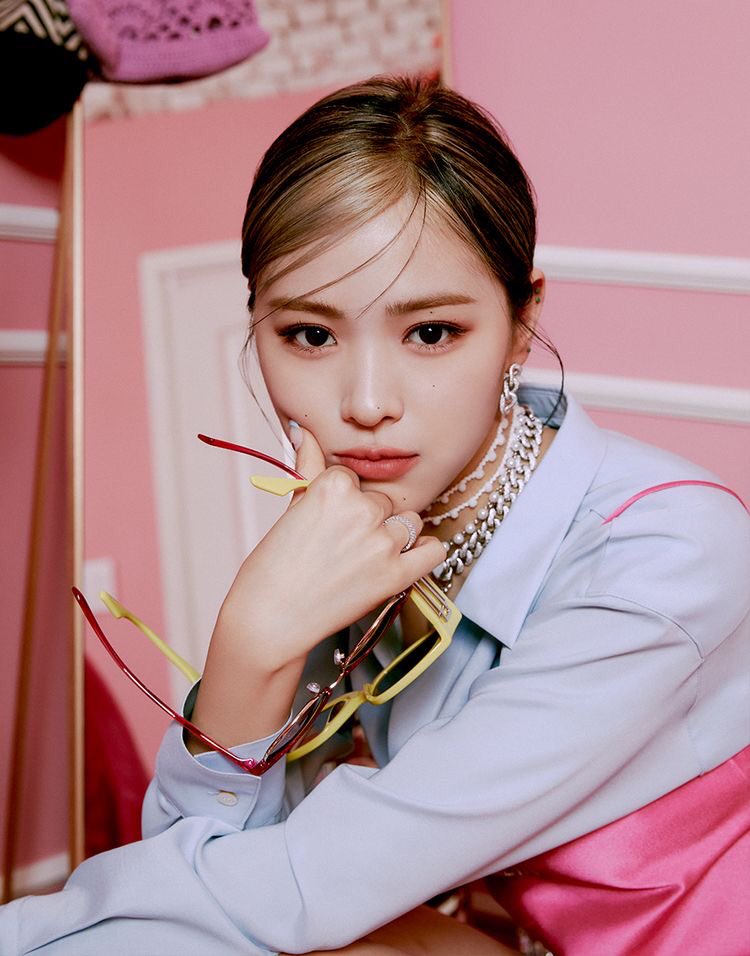 Haii                                                            Mutualan? Rt or like                                       Fambest? Dm                                            #roleplayerindo #roleplayer #roleplayerindonesia