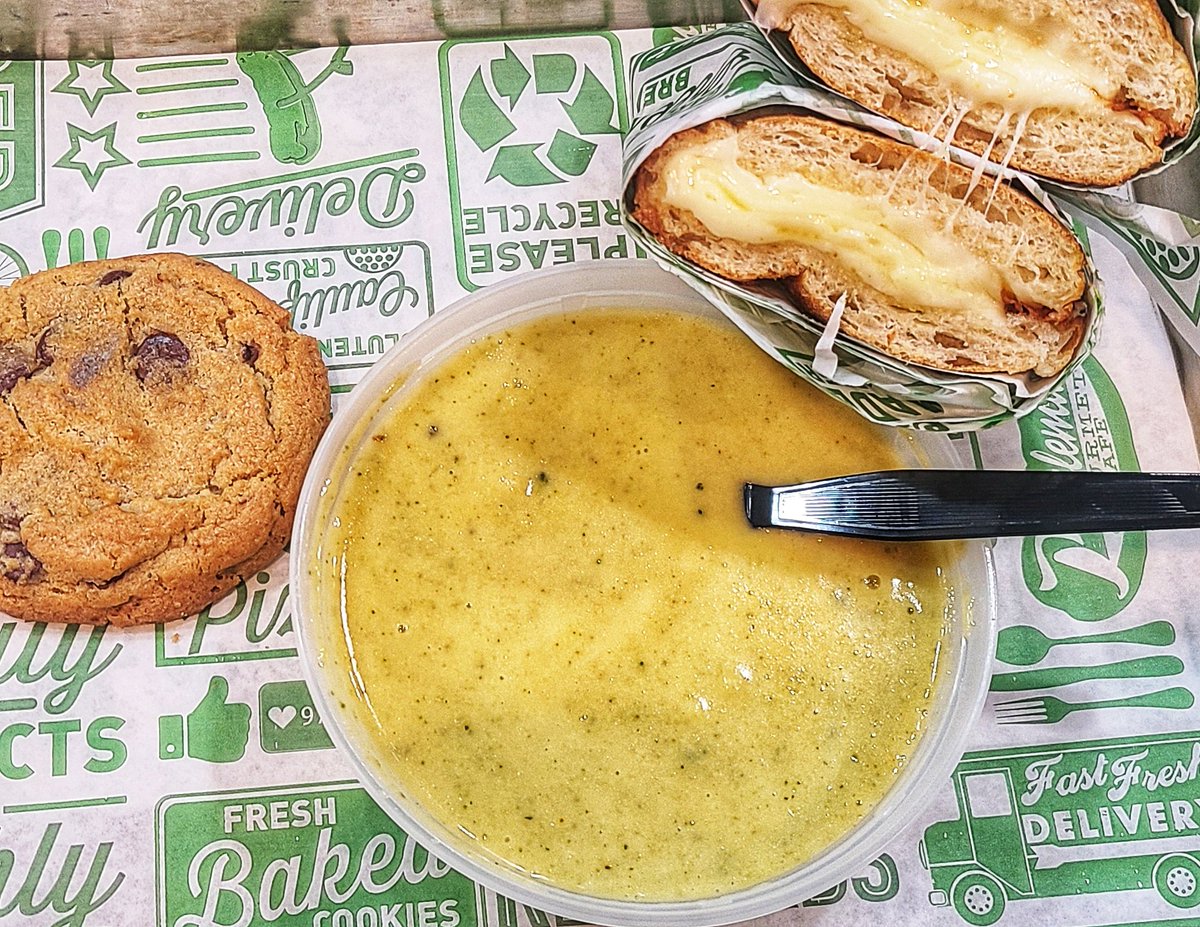 KcPickleman's tweet photo. Finally soup and sandwich weather! Our Cheesy Broccoli Soup with a Grill Cheese and a fresh baked made from scratch Chocolate Chip Cookie!! #kcfoodie #Sandwich #soup #kansascity #downtownkc #powerandlightkc #waldokcmo #westportkc #picklemansgourmetcafe https://t.co/PFwhkIvIT5
