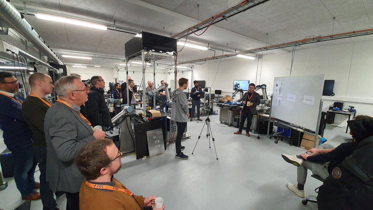NikiGrigoriou's tweet photo. Curious today - Partner tomorrow?
SDU I4 Lab #industry40 #i40dk #mmmi https://t.co/hihnpV9etG