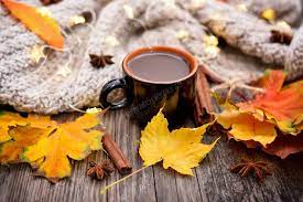 random_snakes's tweet photo. #TipTuesday Get the perfect fall look by pairing your snakes with matching cakes and coffee...Best of all, you can avoid those annoying unwanted holiday guests by placing a rat snake on your doorknob! 😃👍🏃‍♀️🏃‍♂️🏃🐍🚪🤪 #SoHandy #Thanksgiving https://t.co/HFoP8qpnze