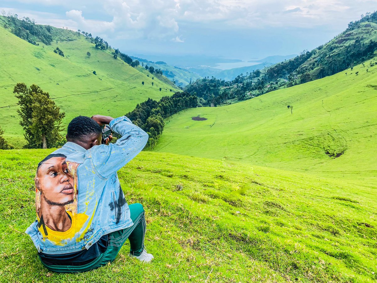 GhStickers's tweet image. My life as a cinematographer has thought me a lot that I never think of. When I was growing up I always wanted to travel to Europe and never come back. But after starting my career as a cinematographer traveling around Africa, I can tell you the beauty of Africa is peerless.