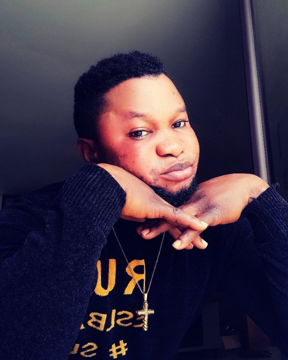 MaxplusEnt's tweet image. Life goes on 
#Made_in_Italy 🇮🇹
Proudly benin