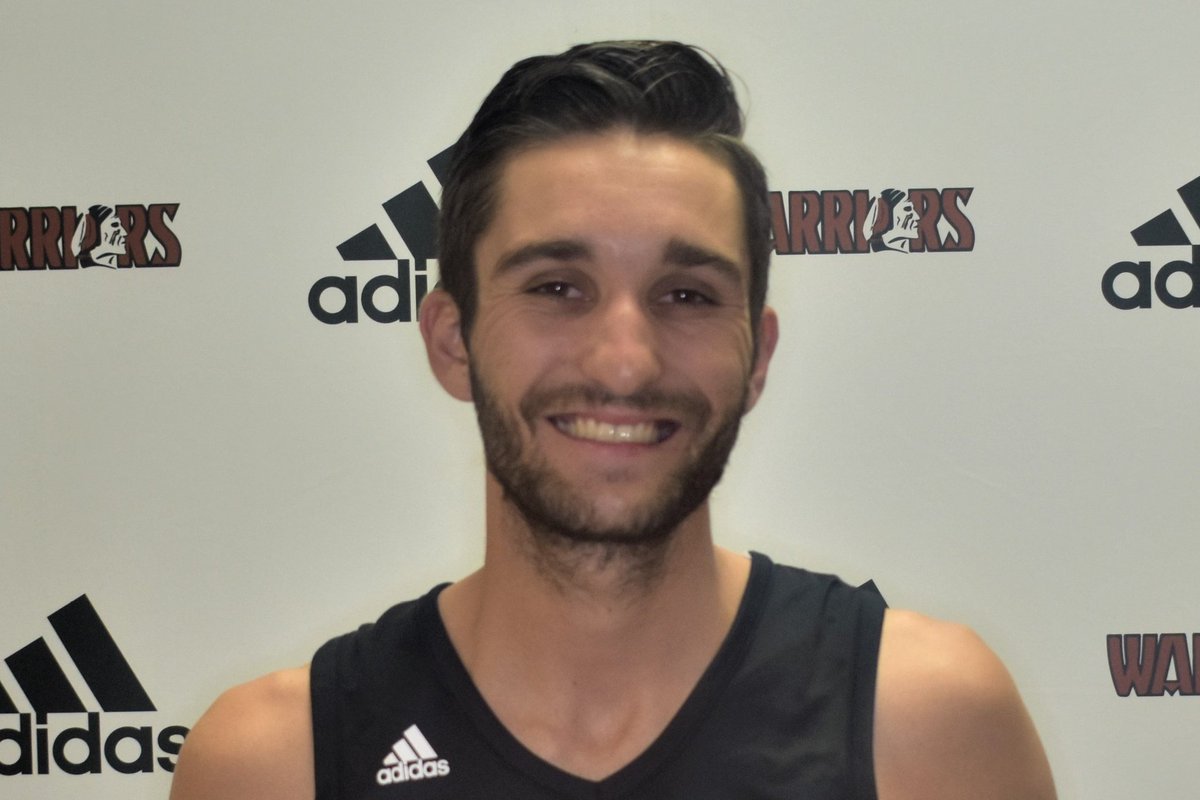 Aic_MensBball's tweet photo. Over the last 3 games Jr G Dane Maggi averaged 19ppg. He had a season high 24pts vs Embry Riddle. We hope he can keep that hot streak alive tonight when we play Arizona Christian. @DaneMaggi https://t.co/kZY1Qr3eaB