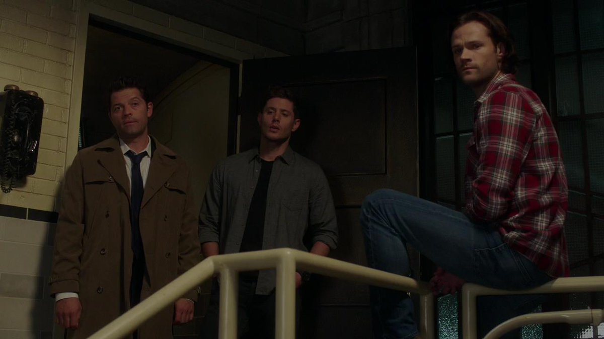 ifscasjack's tweet photo. o dia de hoje é para homenagear eles, feliz dia dos finados Sam Dean e Castiel https://t.co/CqgFQoHQWY