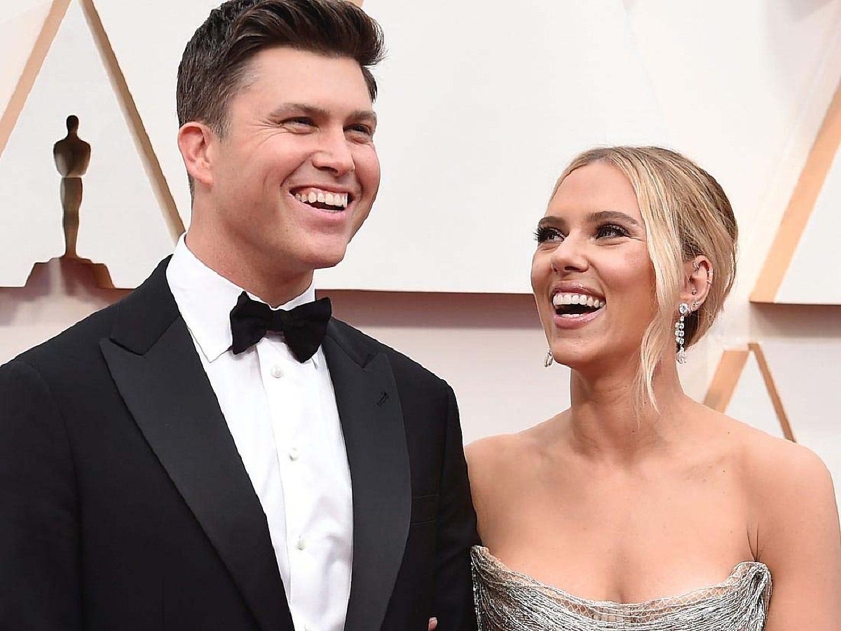 Saturday Night Live head writer Colin Jost wants to part with his longtime bachelor pad. https://t.co/TizuLQiUfm https://t.co/xHruTcOKYq