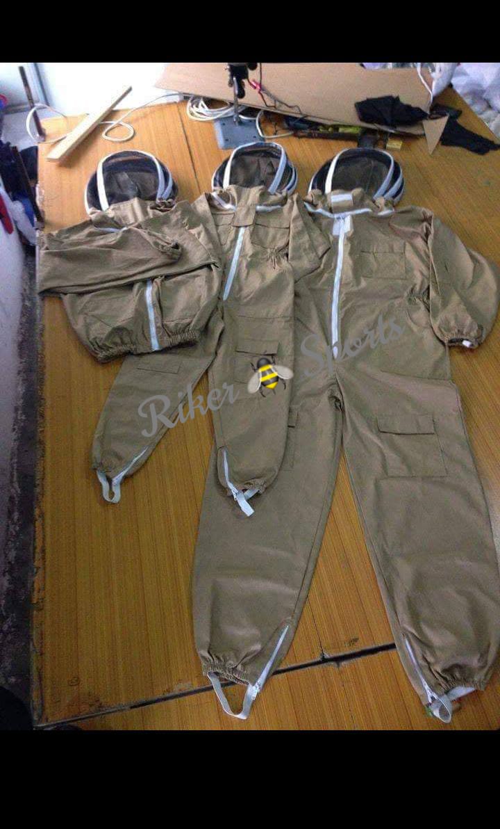 RikerBeeSuits's tweet image. Custom made pure 💯 Polly cotton Suit,,
#beekeeping #bumblebee #beginnerbeekeeper #newbee #beginnerbeekeeping #beekeepinguk #savethebees #nature #pollinators #himalayanbalsam #wochenende #weekend #TGIF #freitag #bienen #imker #Schweiz #switzerland #apicoltura #beekeeperslife