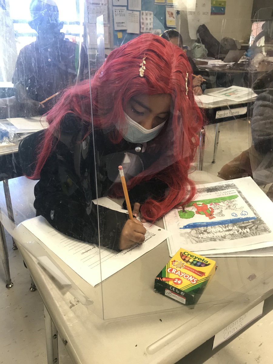 Chisholm_Lions's tweet photo. K-5 teachers engaged their students in setting Wildly Important Goals (W.I.G.s). To really get into the goal setting spirit, we wore wigs while developing our W.I.G.s! It was an amazing day! #MPSMovingForward @MPSAL @AlabamaAchieves @TheLeaderinMe @franklincovey @StephenRCovey https://t.co/uB1diDUFfp