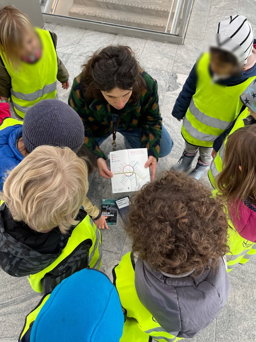 CisPreK's tweet photo. As a first step in our planning process, today we walked to the metro station closest to @CISDK #orientkaj #inquirylearning #pypearlyyears https://t.co/TGXW7DSjuJ