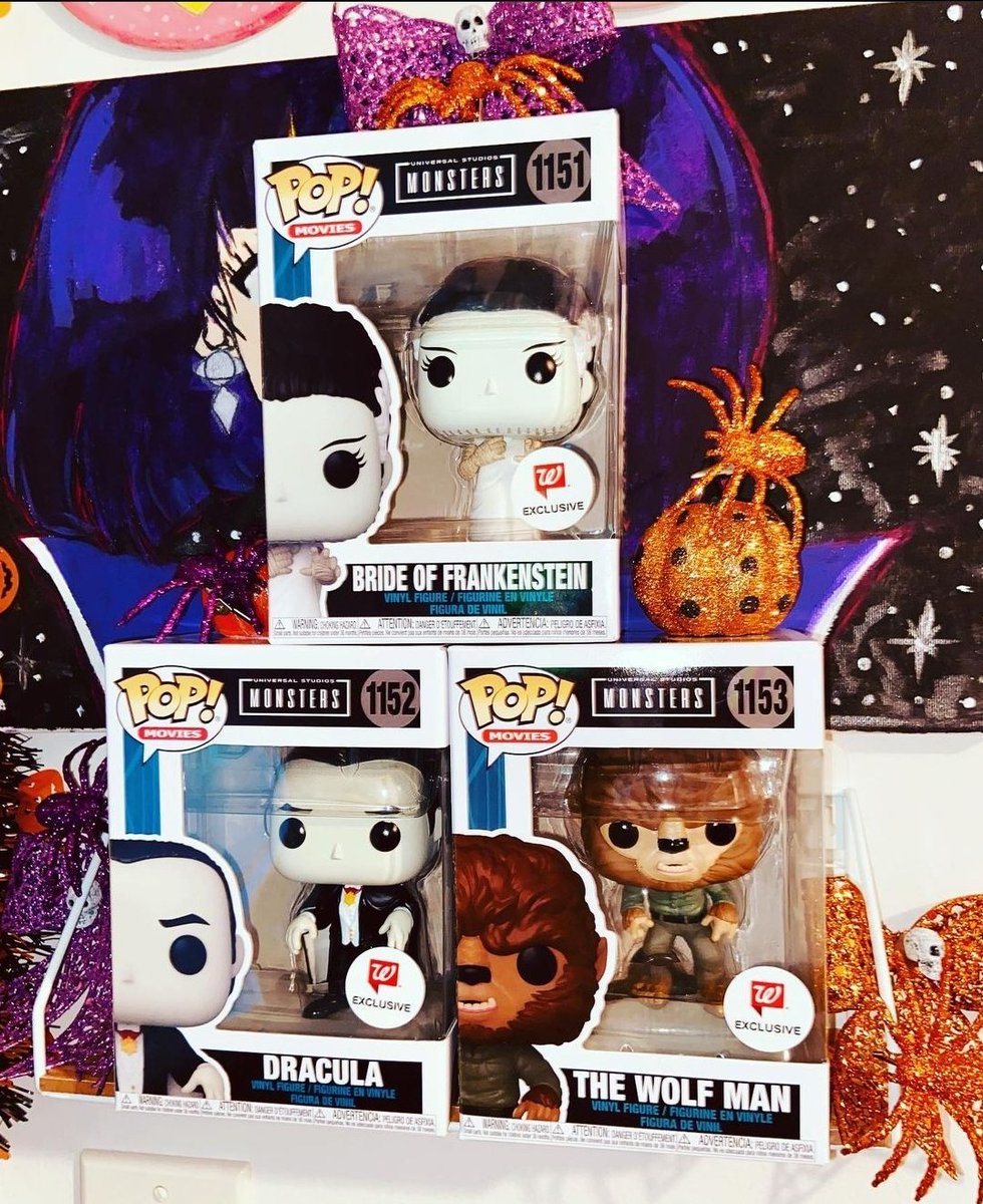 CBfiendclub's tweet photo. #terrortuesday Universal Monsters are the OG of horror! Our #cbfceastchapter sister/club member Jenn has @OriginalFunko Walgreens Exclusive Universal Monsters The Wolf Man, Dracula and The Bride of Frankenstein pops!! Show us some Universal Monsters!!
#ComicBookFiendclub #cbfc https://t.co/4XTcg9z8N6