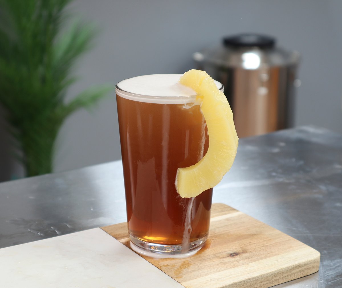 Weather giving you the blues? Pump things up with this nitro-infused Tropical Punch Tea Soda from <a href="/MayaTeaCo/">Maya Tea Company</a> youtu.be/2mmmkLIR7WM
#teasoda
#nitro
#cascade
#beverage
#nitroinfusion
#enhancedbeveragesolutions
#infuse
#timefortea
#tropicalpunch
#fruitpunch
#goodflavor