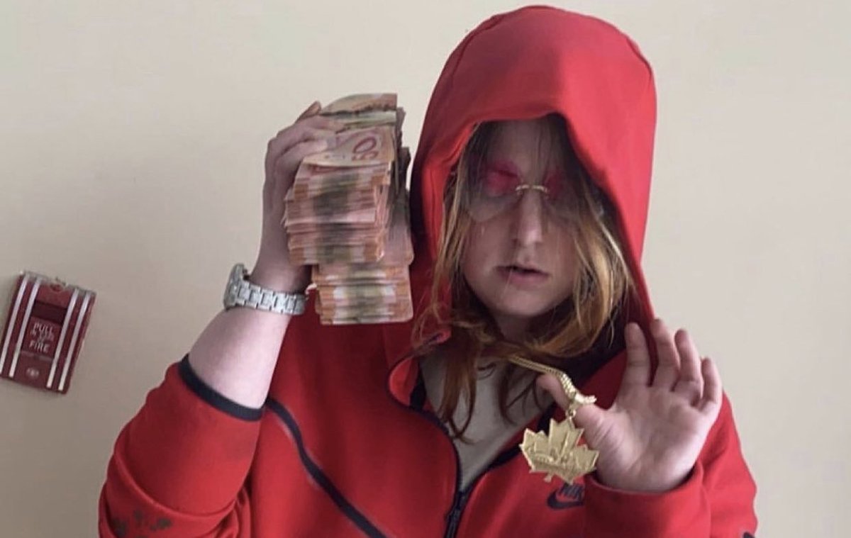 #DebbyGang Toronto Social Media Icon Debby Gang Reportedly Passed Away From A Fentanyl Overdose At A Young Age , This Is Sad. The Media Could Have Helped Her More Instead Of Flashing Phones &amp; Cameras In Her Face , When She Battled Real Mental Health &amp; Addiction😪🙏🏽🕊 RIP Debby