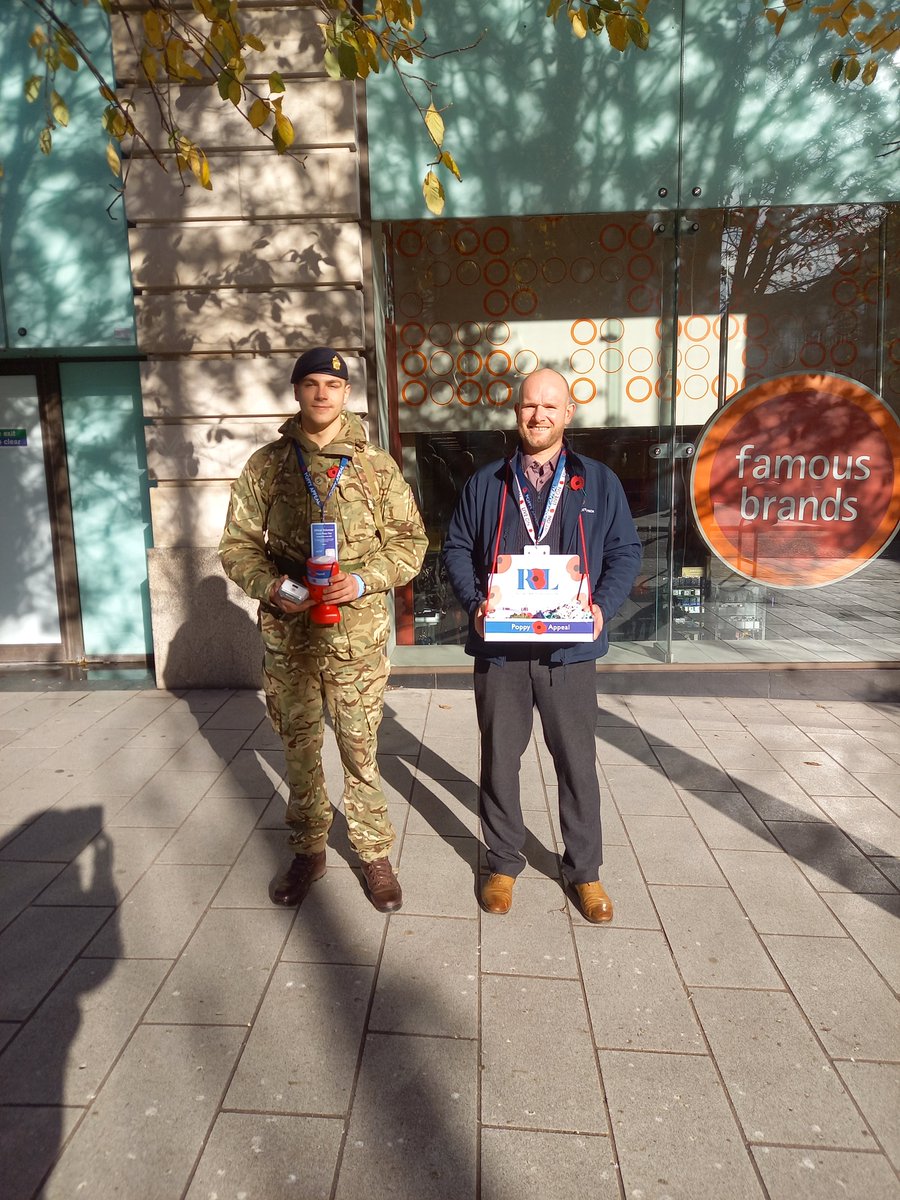 TetraTechEurope's tweet photo. Some of our colleagues have been out collecting for the @PoppyLegion today, as part of Leeds Poppy Day.

Every year, our offices raise money for the RBL to help them continue the incredible work they do for veterans and their families.
#poppyappeal #remembranceday https://t.co/ETw6sVYOiJ