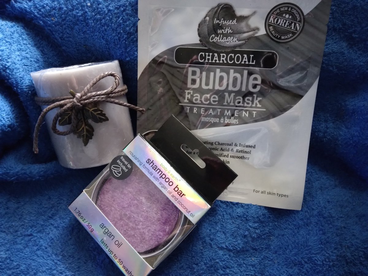 tmdmyangels's tweet photo. #BTSARMY 
Working HARD for our @BTS_twt kings is  pure love. Sometimes we forget to take care of ourself.
I'm doing a #SelfCare #Borahae #BTS #BTS_GIVEAWAY #BTS_GA (US only this time, sorry)
TO ENTER:
👍 &amp; SHARE this post~that's it
I'll be adding a BTS item too💜
Tag a friend 🙏 https://t.co/IHYNuZq3GJ