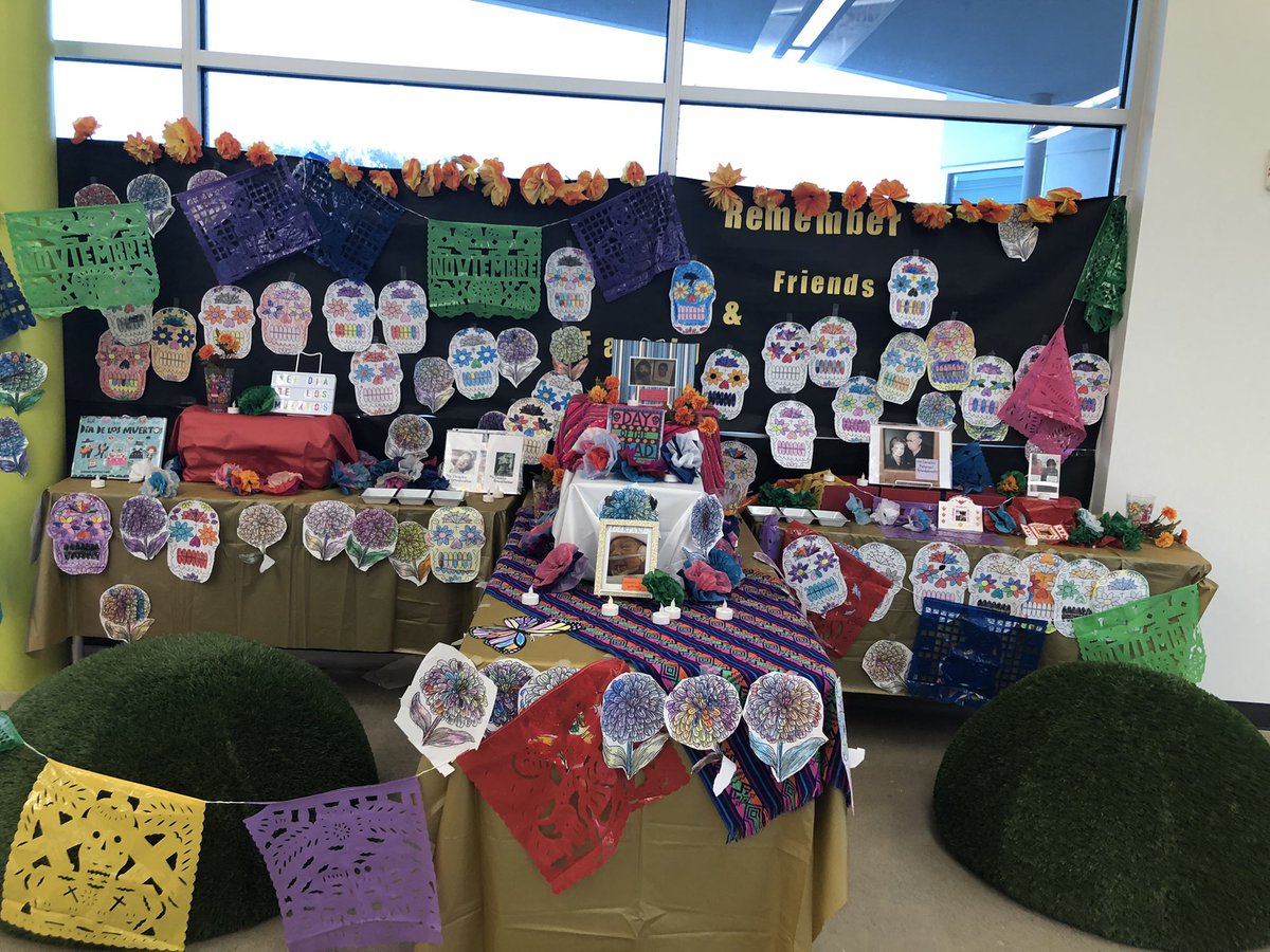 Honoring and remembering our loved ones on Dia De Los Muertos @TABROWNES <a href="/AustinISDLibs/">Austin ISD Libraries</a> <a href="/AustinISD/">Austin ISD</a>