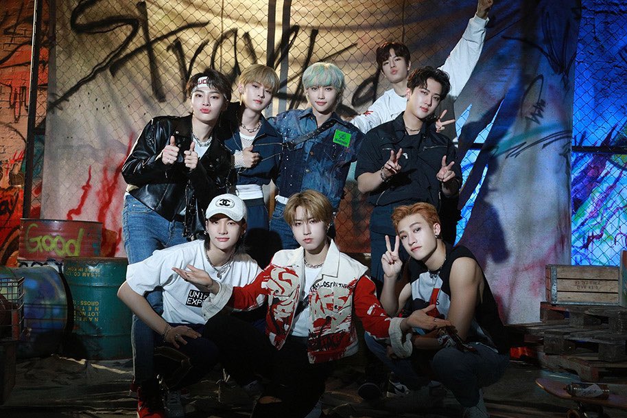 seungmin_skyyy's tweet photo. TO DO LIST FOR STAY. PLEASE SPREAD!!!
-A THREAD: https://t.co/0DhQqemVys