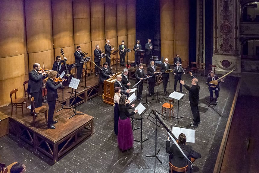 TodalamusicaEs's tweet photo. Instituto Italiano de Cultura de Barcelona y la Fundación del Gran Teatre del Liceu firman un acuerdo de colaboración | https://t.co/qnDpoh9aa5 | @iicmadrid | @Liceu_cat | https://t.co/V0Cla6mveD