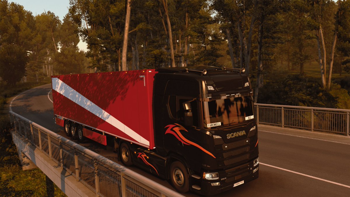 PhoenixVTC's tweet photo. The end of an era. 
Even with Phoenix existing for less than a year, @redlinecargovtc's convoys became a staple event for us every Tuesday.
In commemoration we hauled the iconic RLC trailer at their last event.
RLC will be missed!
#TruckersMP #TMP #ETS2 #ATS #BestCommunityEver https://t.co/1QTFgUR9lN