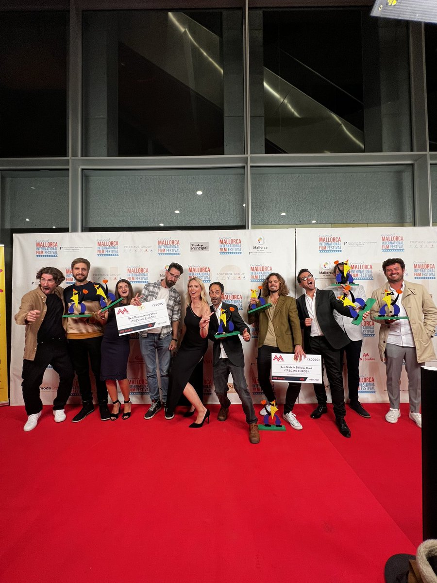 Thank you filmmakers 💞
Gràcies cineastes 💛