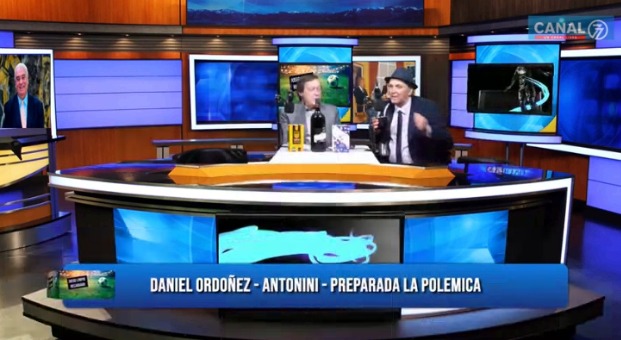Ya sabes. Hoy a las 20 venimos con todo lo que dejó el clásico y la nueva fecha que de nos viene.
Juego Limpio Recargado canal77.net