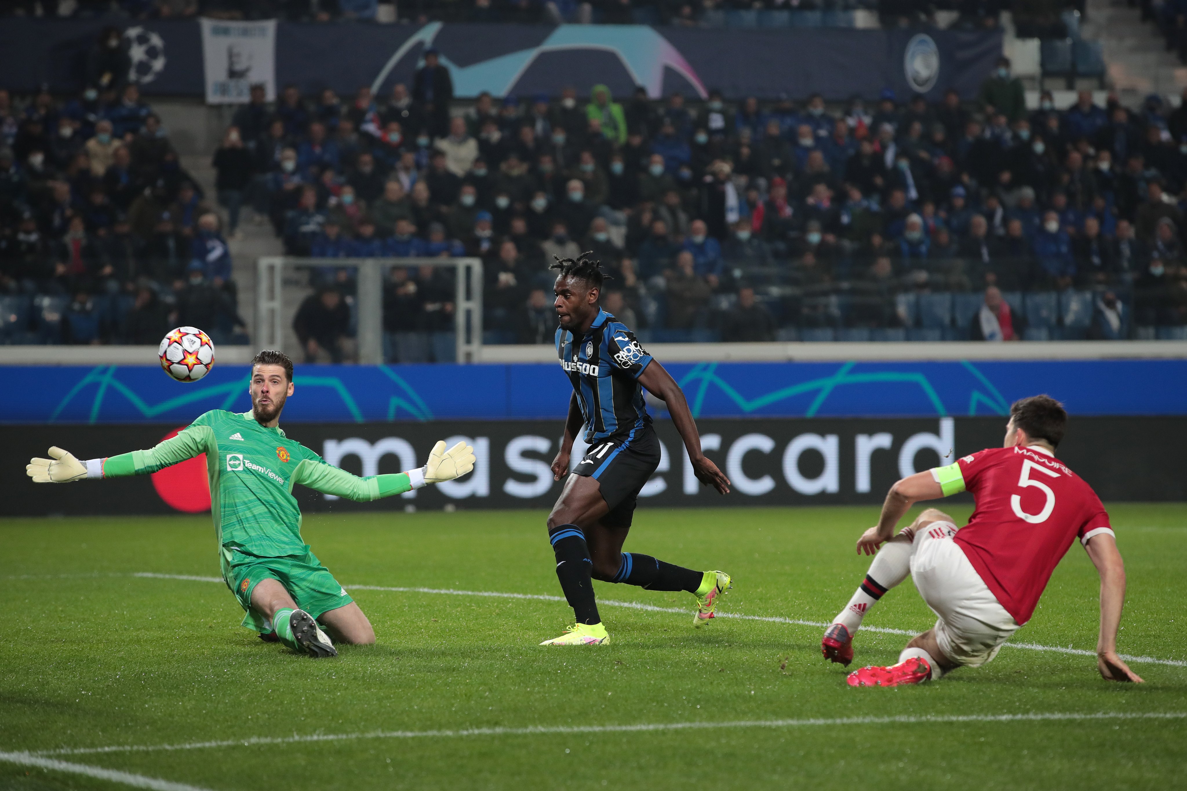 Duvan Zapata ~ UCL matchday 5 Forwards ~ Top Picks 
