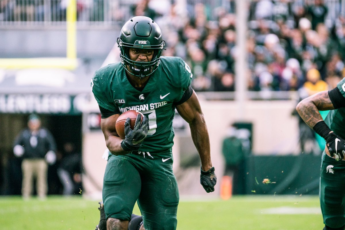 Kenneth_Walker9's tweet photo. Thank You Spartan Nation💚🤍 #GoGreen https://t.co/SI3xJo4DAl
