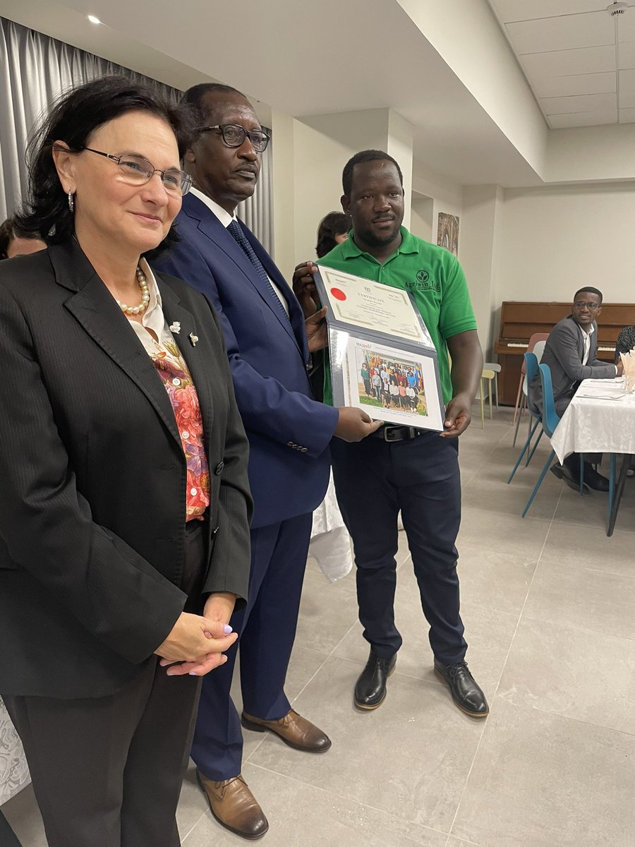 Today Ambassador James Gatera attended the closing ceremony of 22 young Rwandan Entrepreneurs who completed their Innovation and Technology Course at the Mashav Carmel Training Center in Haifa. The course was organized by MASHAV, GIZ and MCTC.