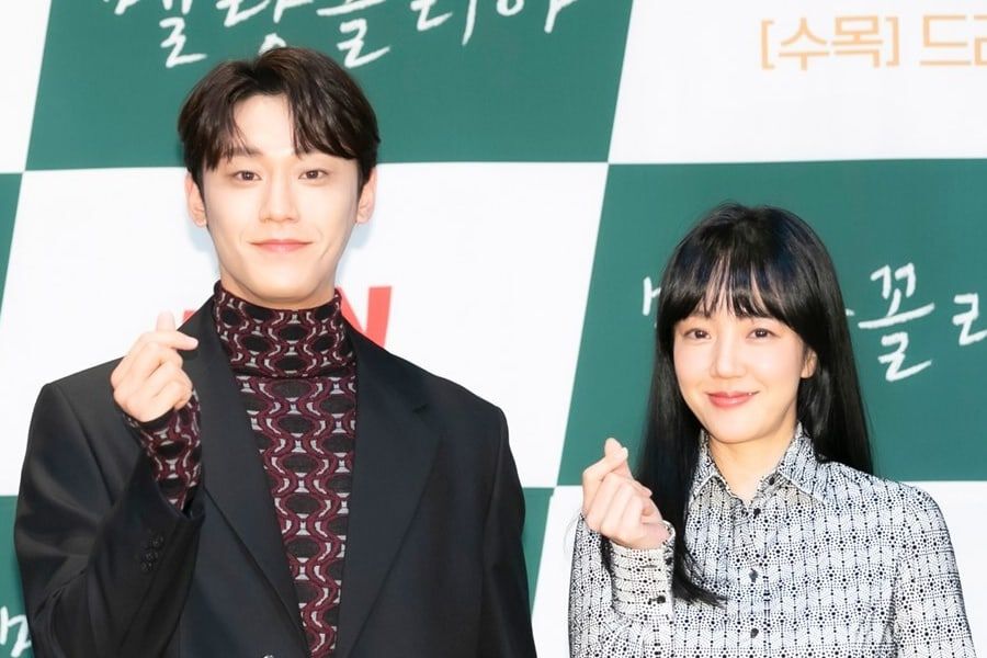 soompi's tweet photo. #ImSooJung And #LeeDoHyun Share Why They Chose “Melancholia,” How They Want Viewers To Approach The Drama, And More
https://t.co/HtL82cMlE6 https://t.co/eH4qqPwtqZ