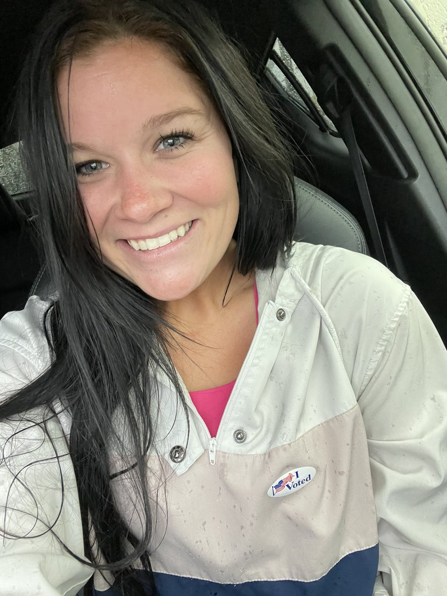 Emilydearingg's tweet photo. Loved getting to support our kids and RISD with a vote today!! #loveclp @CLP_Elementary https://t.co/nzpvDv2IBW