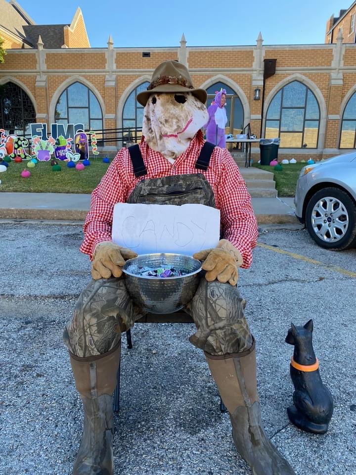 FUMCADA's tweet image. This past Sunday was our annual trunk or treat. Here are some pictures from our Halloween fun.