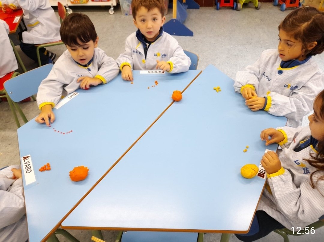 LaSalleVall's tweet photo. 2º de #Infantil: Trabajamos el conteo de forma plástica e interactiva dentro del #entorno de #razonamiento lógico #internivel de expresión plástica.
#NCALaSalle #EstasEnCasa https://t.co/7Q2P0wJyTf