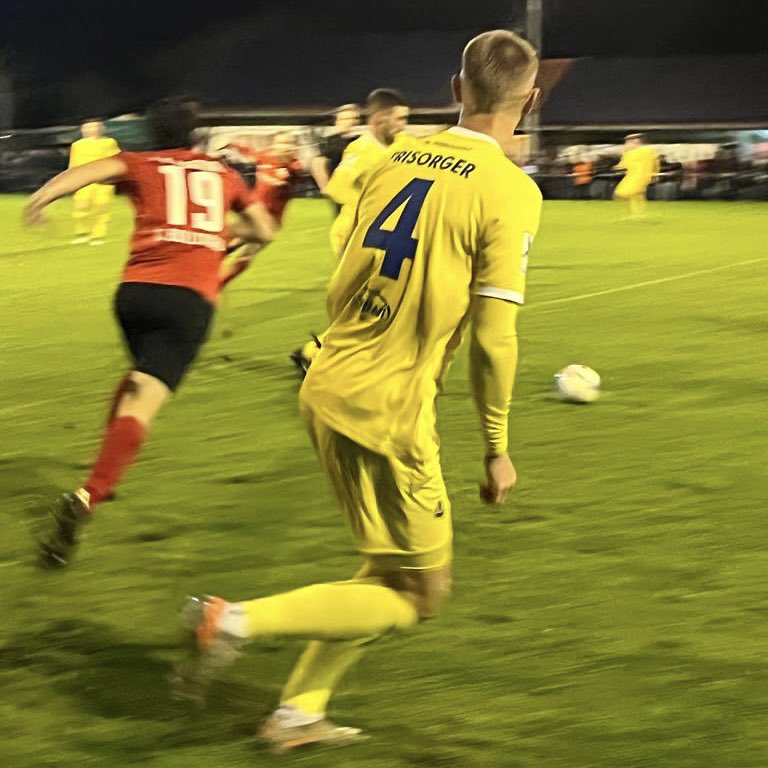 fkpirmasens's tweet photo. Pokal-Viertelfinale erreicht! Beim TSV Fortuna Billigheim-Ingenheim hat #DieKlub 8:0 gewonnen! Die Tore erzielten Philipp Herrmann (2), Mike Scharwath, Manuel Grünnagel, Konstantionos Neofytos, Leon Ampadu, Kevin Klein und Jabez Makanda. Glückwunsch, Ihr Buwe! #TSVFKP #SWFV https://t.co/2omCvM2CAk