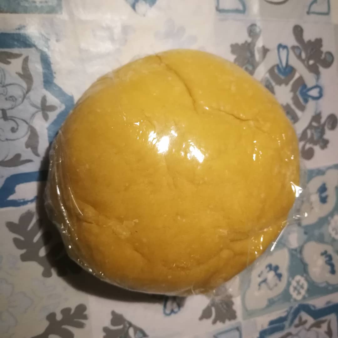DonatoBdf85's tweet photo. Finalmente sono riuscito a fare i ravioli π¨βπ³
Ravioli di zucca e pancetta conditi con burro, salvia e mandorle grattugiate.
#roadtomasterchef https://t.co/yNEQAJeoqN