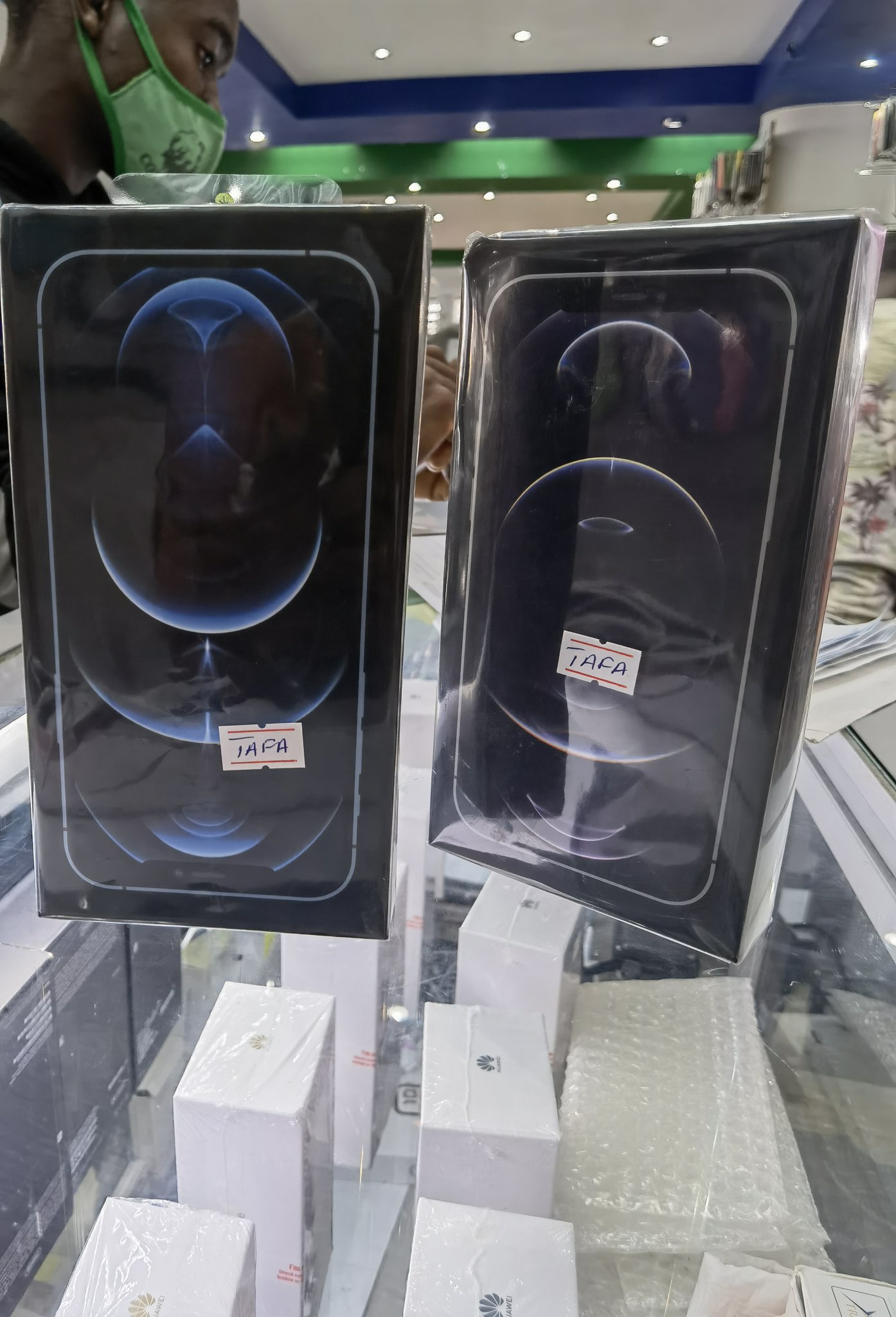 The Marketiers Zimbabwe🇿🇼 on Twitter "Buy any phone and get free data