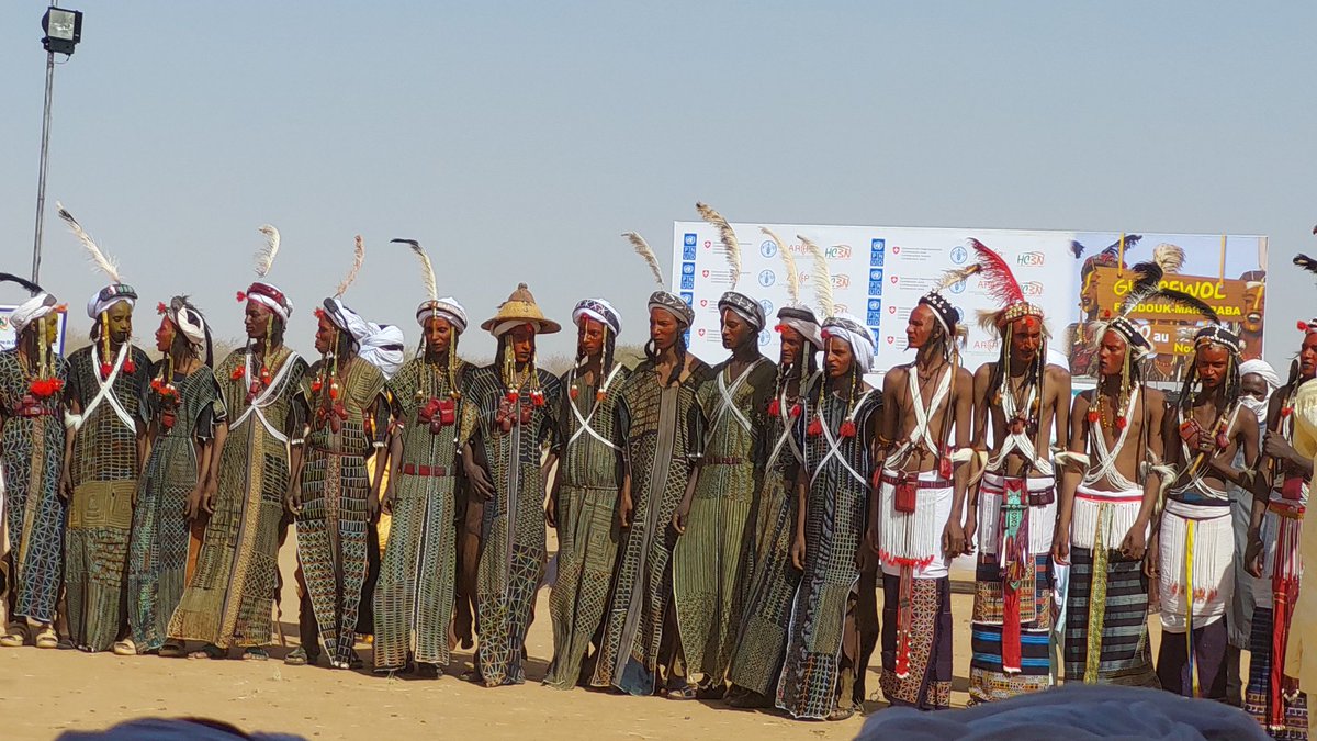 LaVoixDuTchad's tweet photo. Du 30 octobre au 1er novembre 2021 s'est déroulé le #Guerewol un festival annuel de la Beauté peulh à Foudouk Natou, situé à 7 km de mararaba Ingall dans la région d'Agadez.

📸 @Impulseur227 @oumou_kane @ibhkarim et @PnudNiger https://t.co/GTUBphIJlz